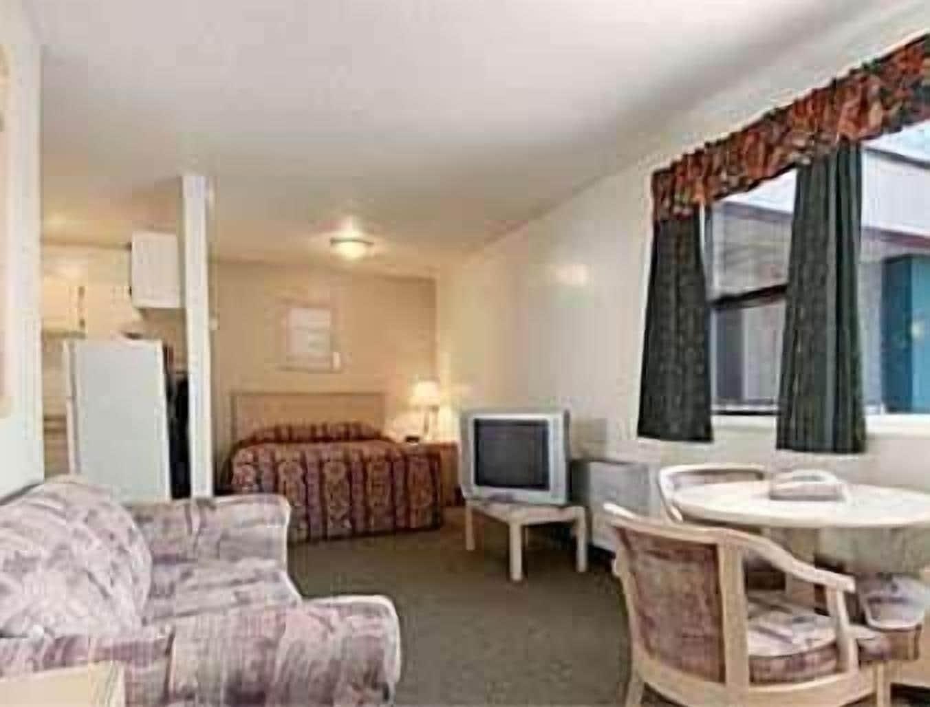 Super 8 By Wyndham Red Deer Exterior foto