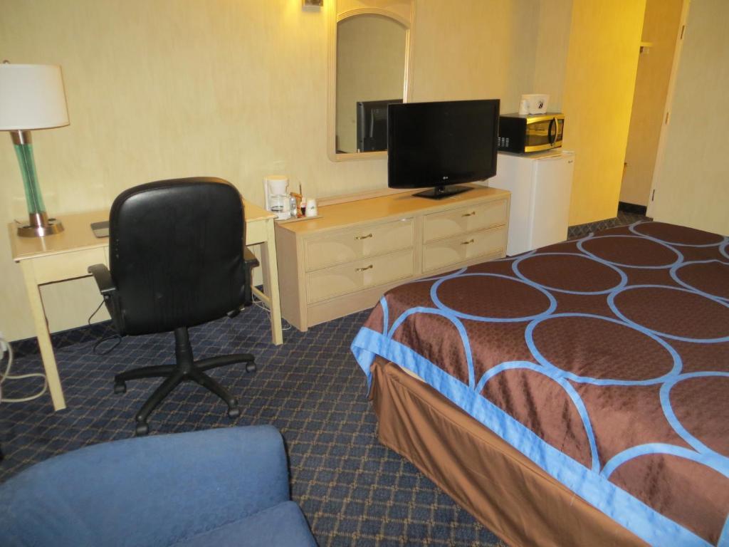 Super 8 By Wyndham Red Deer Quarto foto