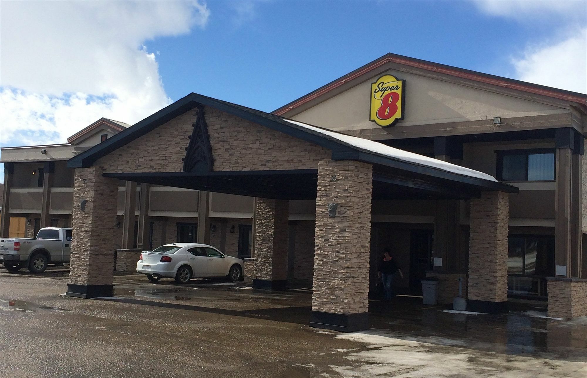 Super 8 By Wyndham Red Deer Exterior foto